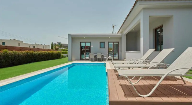 Вилла Angie Luxury Beach Villas