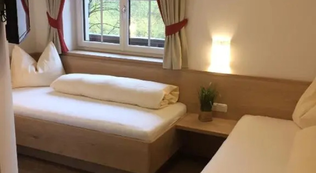 Апартаменты с 2 комнатами с балконом Hotel Garni Ingeborg