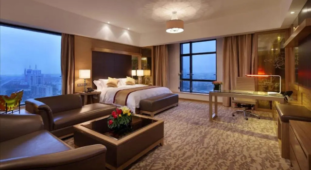 Номер Deluxe Sovereign Hotel Zhanjiang