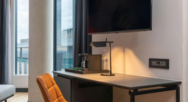 Люкс Premium c 1 комнатой Radisson RED Hotel Johannesburg Rosebank