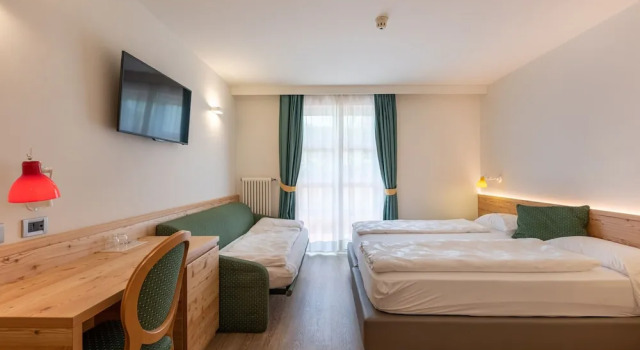 Номер Classic Alpholiday Dolomiti Wellness & Family Hotel