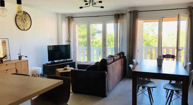Appartement de charme idéalement situé, Prenota Appartamento Hotel a Alvernia con parcheggio, Parcheggio