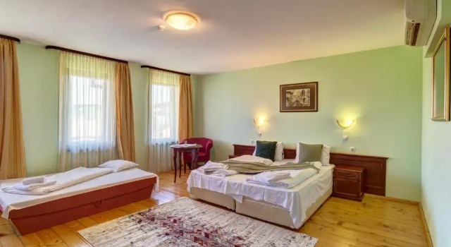 Студия Rachev Hotel Residence