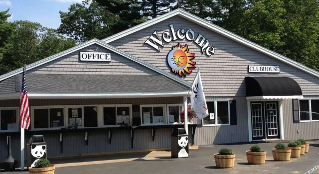 Sun Retreats at Wild Acres, Varaa Lomakeskus Hotellit New England uima-altaalla, Uima-allas