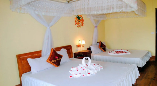 Lotus Hotel