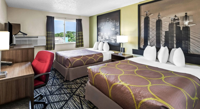 Super 8 by Wyndham Independence Kansas City, Buchen Sie Gasthaus Independence Missouri