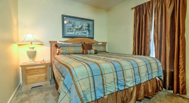 Whispering Pines 441