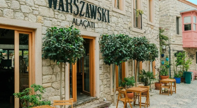 Warszawski Alaçatı, Забронировать Отель Отели Измира с бассейном, Бассейн