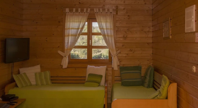 Ranch Jelov Klanac, Book Hotel Rakovica Karlovac county