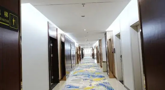 Ningxin International Hotel, Забронировать Отель Отели Гуанси-Чжуанский автономного района с парковкой, Парковка