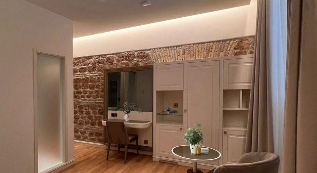 Martina Suites