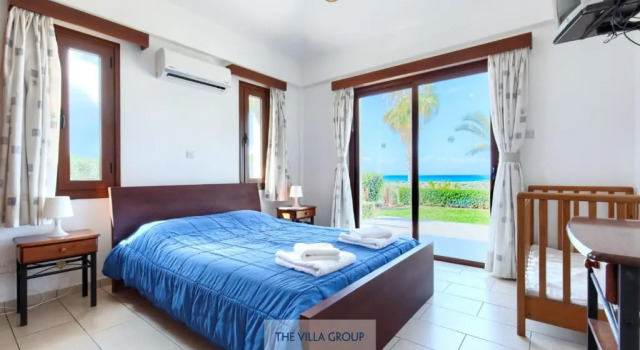 Villa 382