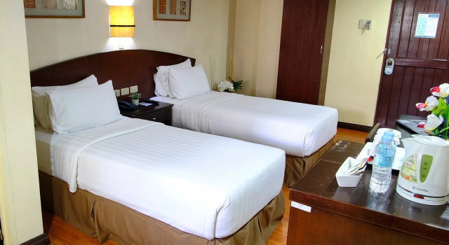 Двухместный номер Deluxe Fersal Hotel - Manila