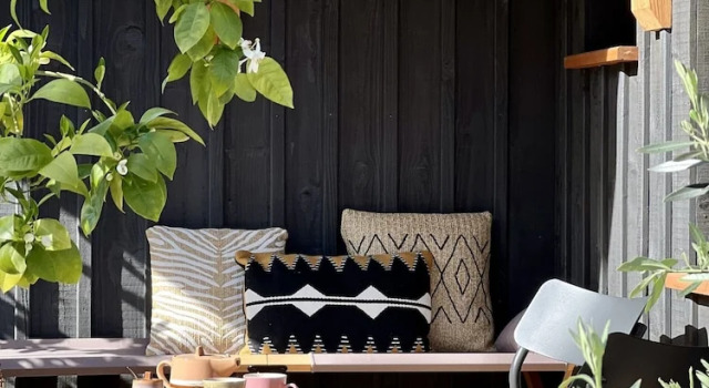 Трёхместная вилла Comfort с видом на бассейн VillaCanau