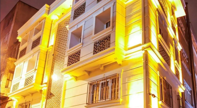 Kumluk Konak Hotel, Забронировать Отель Фатих Стамбул, рядом с Библиотека Стамбульского университета
