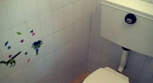 Кровать в общем номере с балконом City Drops Hostel