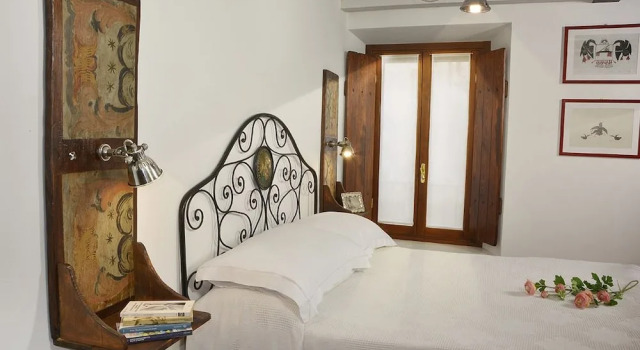 Casa Del Portico, Book Hotel Hotels in Como with Breakfast, Breakfasts