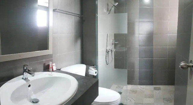 Двухместный номер Deluxe с балконом Eastiny Inn Hotel