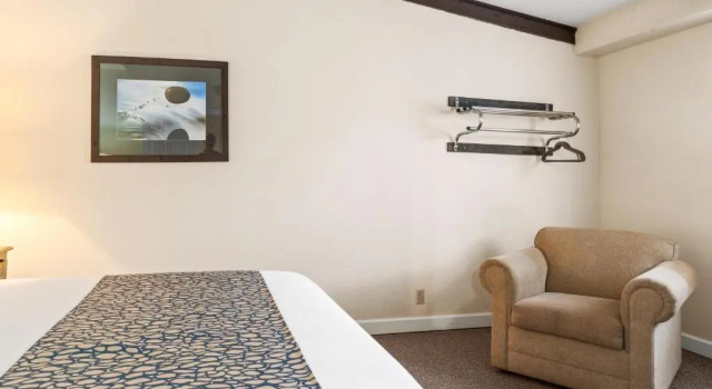 Люкс Kimberling Inn at Table Rock Resort