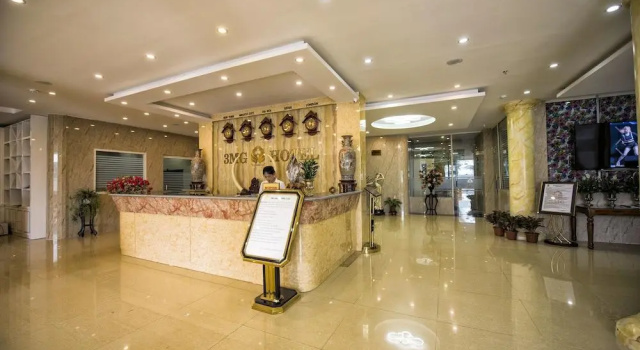 3MG Lakeside Hotel