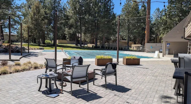 Mt Bachelor Village 331 A