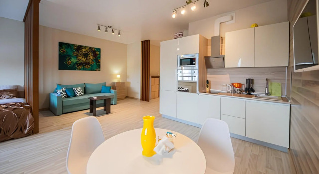 ApartDay на улице Ордженикидзе 64, Забронировать Апартаменты/квартира Апартаменты Челябинска, рядом с Выставочный Зал Союза Художников, Апартаменты/квартира