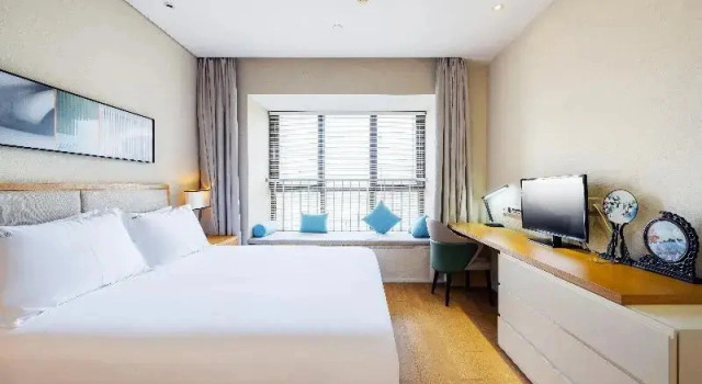Люкс с видом на сад Holiday Inn & Suites Suzhou Yangcheng Lake by IHG