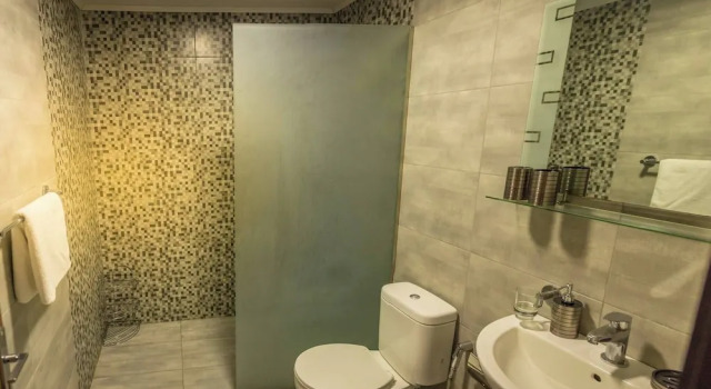 Апартаменты c 1 комнатой с балконом и с видом на город Luxury 1br-2br Apt-panoramic View Terrace 24-7 Pwr