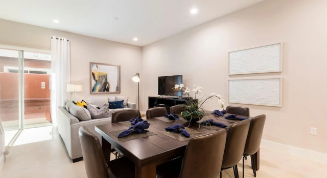 3 BR 3BA Villa