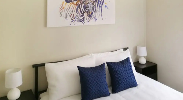 5 Bed House Close to Dubbo Zoo, Book Hotel Dubbo Central West NSW