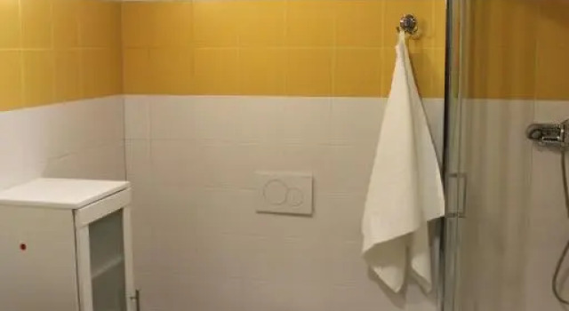 Apartament nad jeziorem Sukiel z własną plażą, Забронировать Апартаменты/квартира Отели Мазурия с парковкой, Парковка