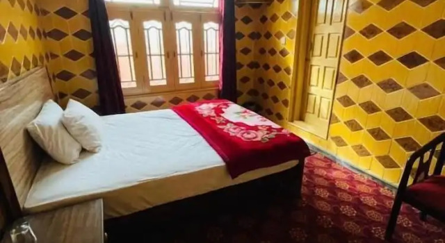 Laal Haveli, Забронировать Отель Отели Скарду с парковкой, Парковка