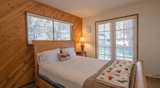 Snow Me Inn, Забронировать Дом для отпуска Биг-Бэар-Сити San Bernardino Mountains