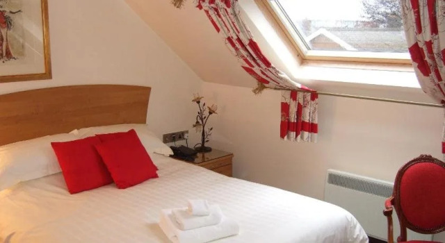 Moss Lodge, Rezervați Hotel Rochdale Zona metropolitană Manchester
