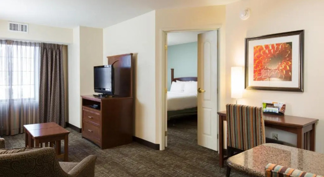 Номер Standard Staybridge Suites Columbus Polaris by IHG