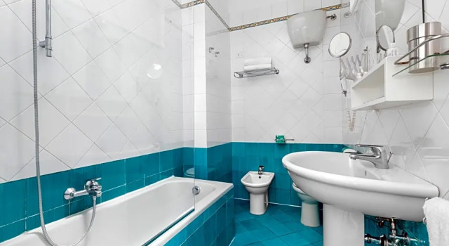 Четырёхместный номер Deluxe Hotel Herculaneum