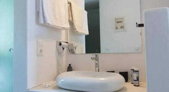 Utopia Suites, Prenota Hotel Skiros 