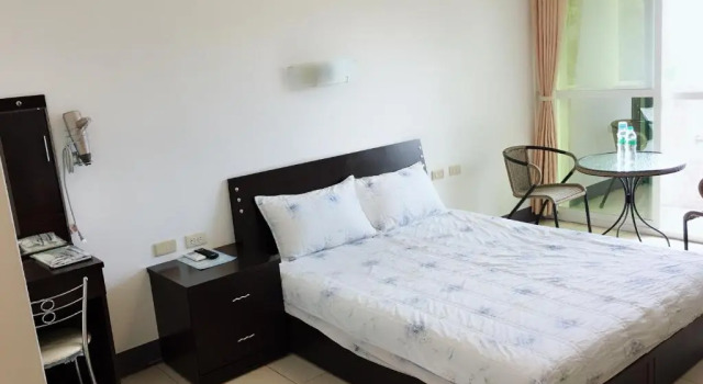 Двухместный номер Standard с балконом Yuli Sun Homestay
