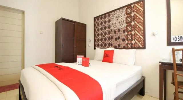 Номер Standard Reddoorz Syariah near Wijilan Yogyakarta
