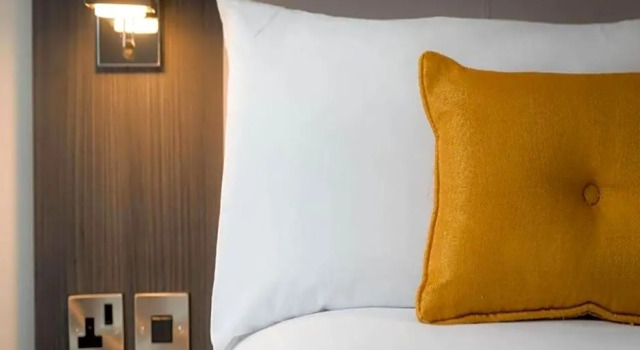 Трёхместный номер Maldron Hotel Derry