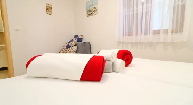 Апартаменты Standard Seaside Apartments Hrkać