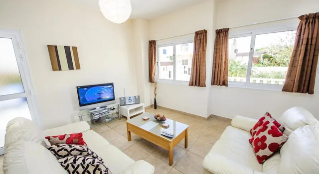Rent Private Villa 040, Book Villa Hotels in Sotira with Parking, Parking