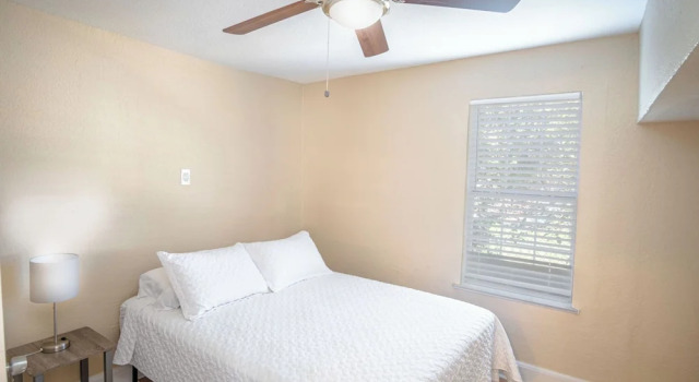 Коттедж с 3 комнатами 3 BR 1 BA Remodeled Home Near Downtown