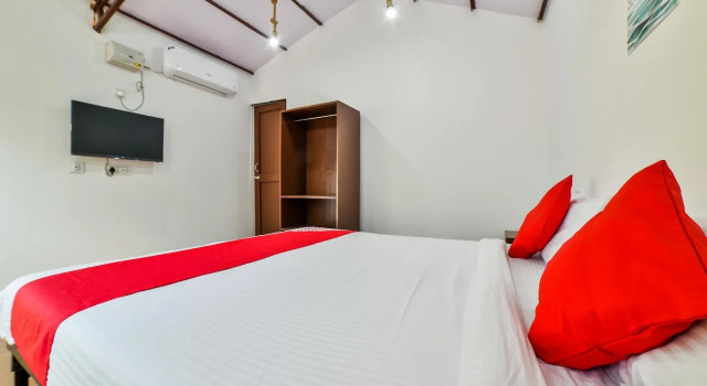 OYO 27603 Deja Blue, Prenota Hotel South Goa Goa