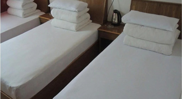 Xinmeng Hotel, Prenota Hotel Zongyang Cina