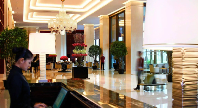 China Grain Hotel, Varaa Hotelli Yangpu 