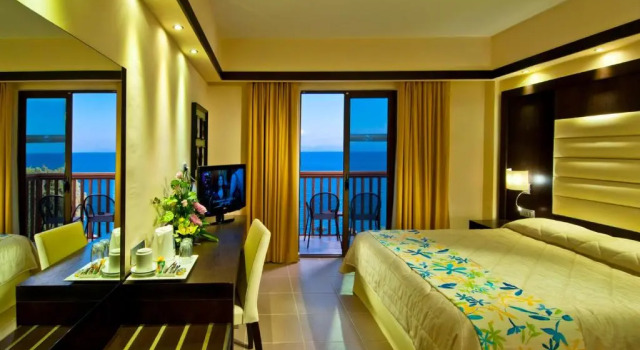 Двухместный номер Standard с видом на море Oceanis Beach & Spa Resort