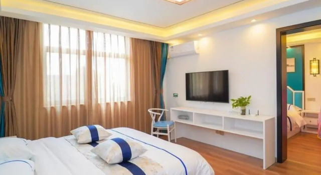 Семейный номер Standard Floral Hotel Haipai Garden Villa