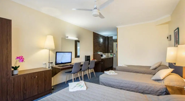 Трёхместный номер Deluxe Australia Park Motel