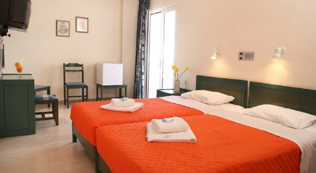 Evelyn Beach Hotel